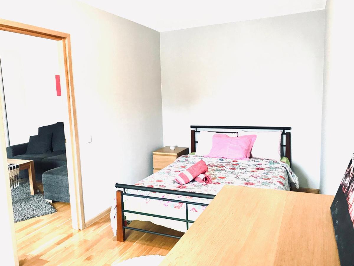 Cozy Central Apartment Tallinn Ngoại thất bức ảnh